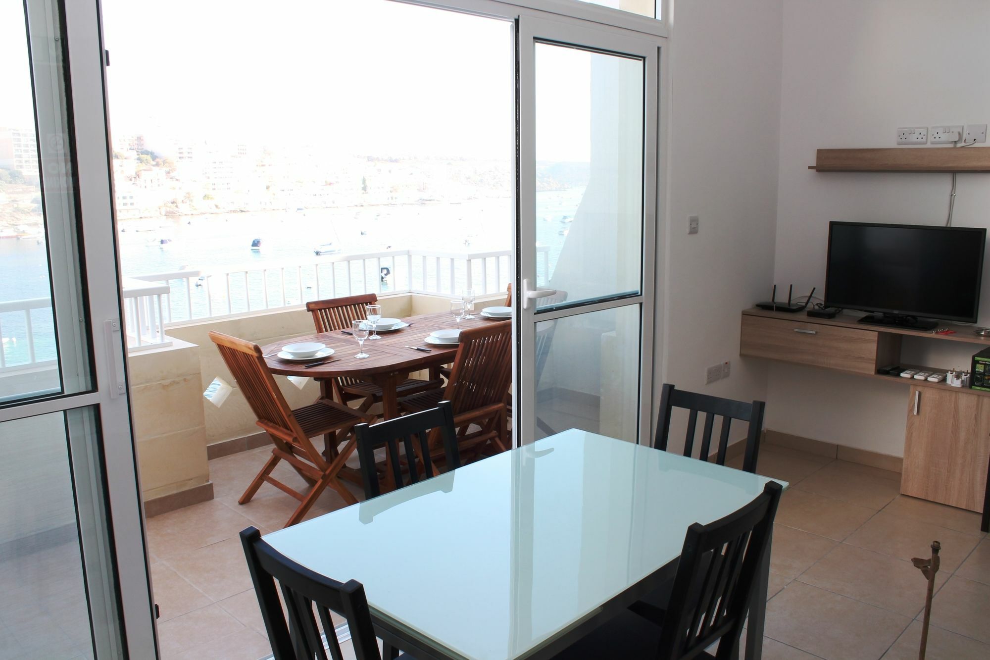 Blue Harbour Seafront 3 Bedroom Apartment, With Spectacular Sea Views From Terrace - By Getawaysmalta San Pawl il-Baħar Zewnętrze zdjęcie